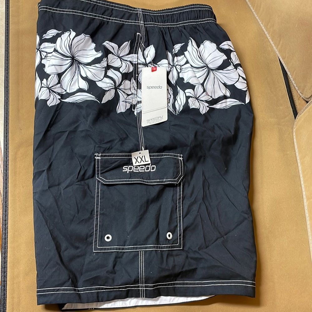 Speedo Swim Trunks/Shorts 2 Xlarge